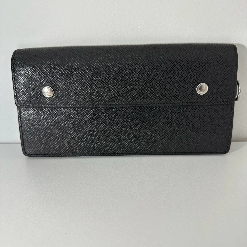 LOUIS VUITTON Portefeuille Accordion Wallet - Black - Picture 1 of 7